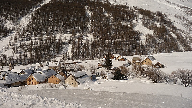 #6 Le Lauzet : Rarement vu autant de neige en cette saison Le Lauzet : Rarement vu autant de neige en cette saison