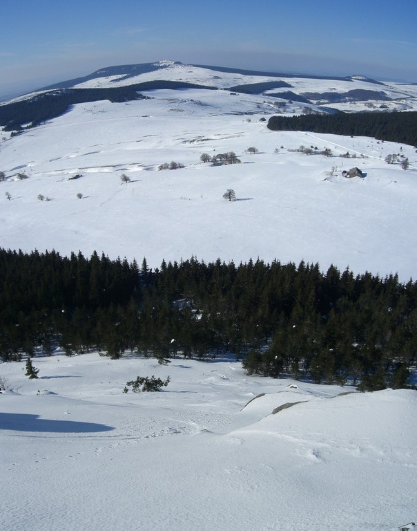 #17 Suc de Montfol : Belle vue dans la face nord Suc de Montfol : Belle vue dans la face nord