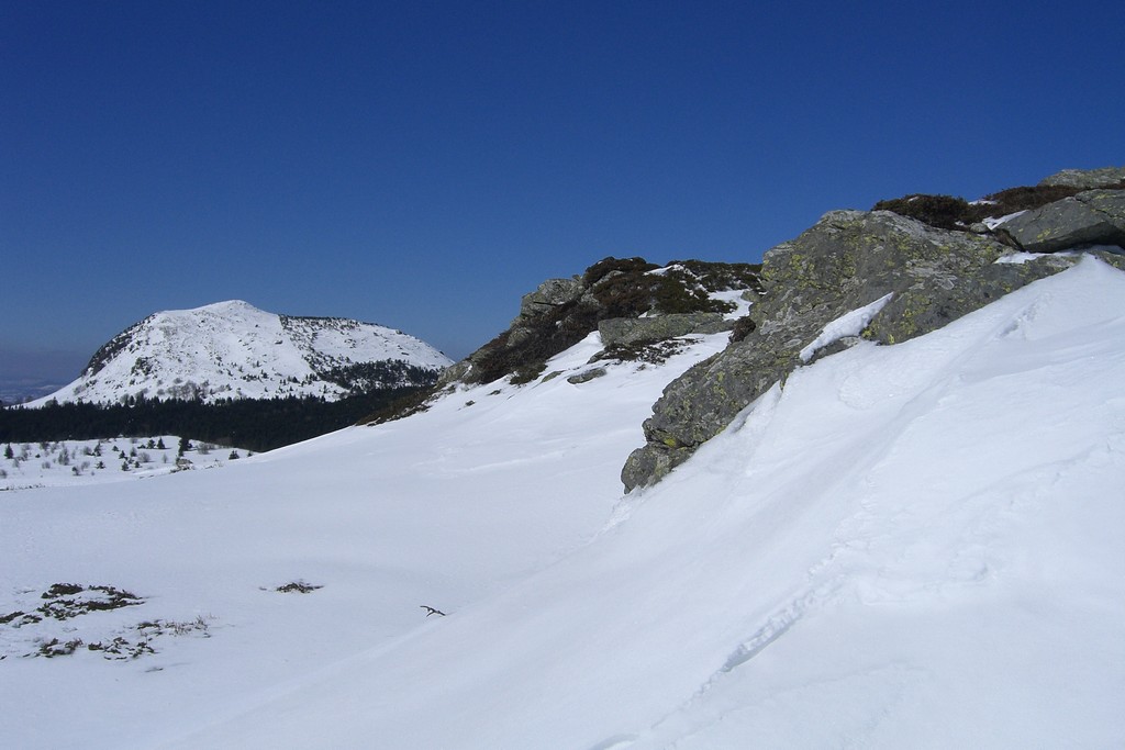 #12 Le Séponet : Montée avec vue sur Montfol Le Séponet : Montée avec vue sur Montfol