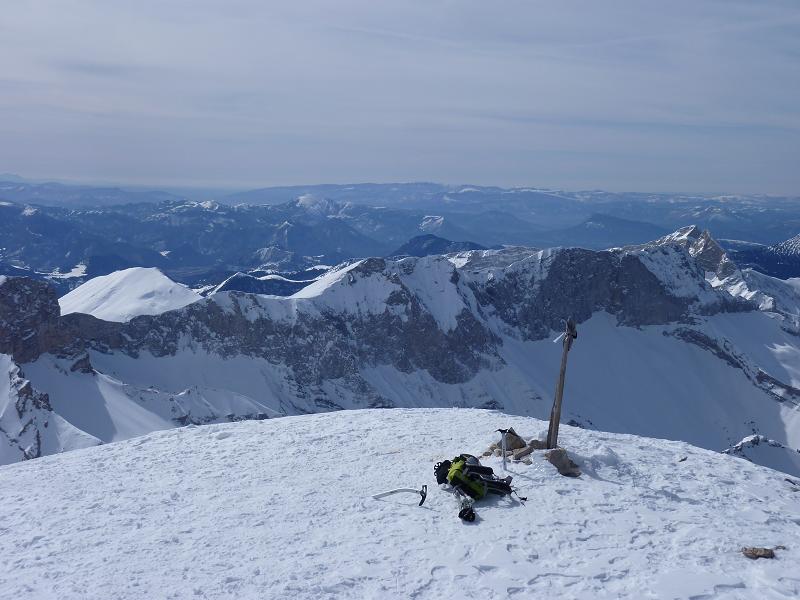 #7 Chourum Olympique : super déco au sommet , il va falloir que je revienne avec mon parapente ..... Chourum Olympique : super déco au sommet , il va falloir que je revienne avec mon parapente .....