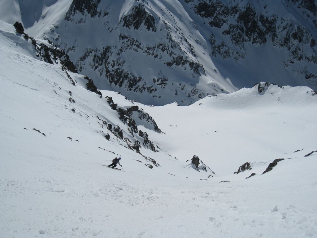 #12 ça plonge vers la sortie du couloir ça plonge vers la sortie du couloir
