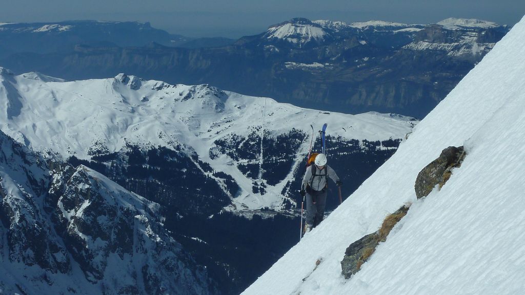 #2 Delle : entrée dans le couloir SW en traversée Delle : entrée dans le couloir SW en traversée
