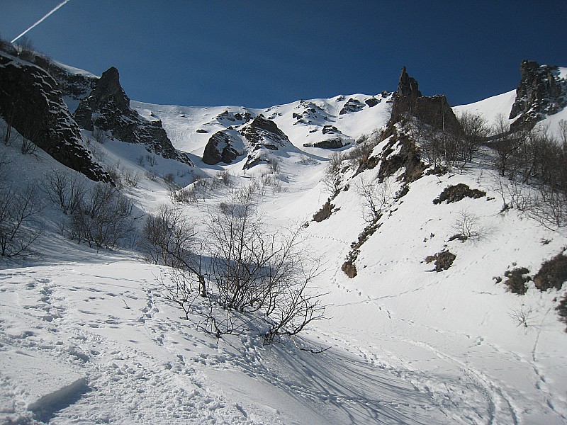 #6 Puy Ferrand : vu du bas Puy Ferrand : vu du bas