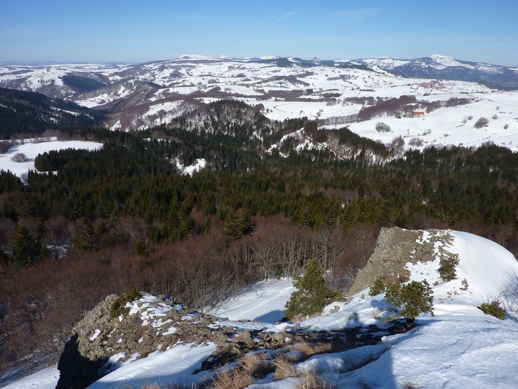 #6 Suc de l Suc de l'Areilladou : Altitude modeste mais jolie vue dégagée.