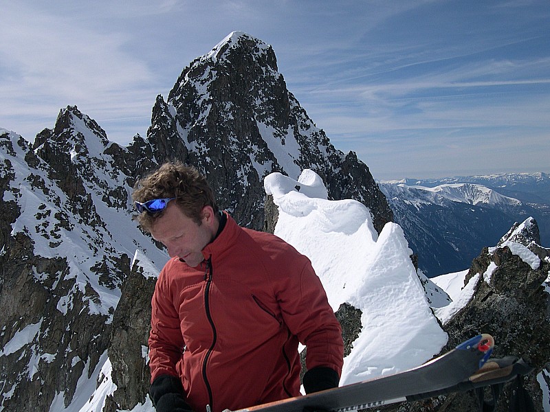 #10 belle corniche : la corniche est apparemment plus belle que les semelles et les carres de tes skis, Marc! belle corniche : la corniche est apparemment plus belle que les semelles et les carres de tes skis, Marc!