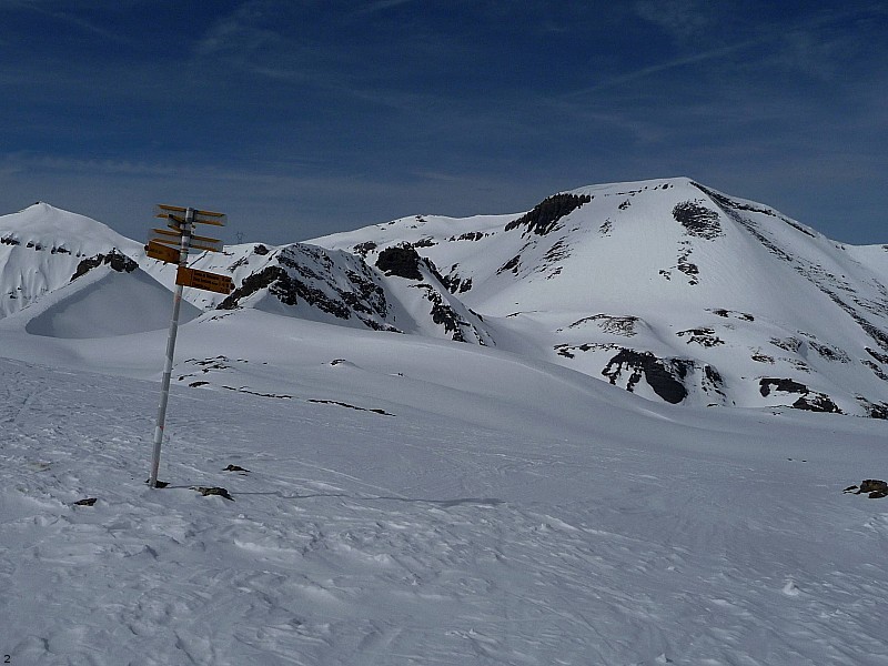 #3 au col de la Terrasse : jolie vue sur le Cheval Blanc au col de la Terrasse : jolie vue sur le Cheval Blanc