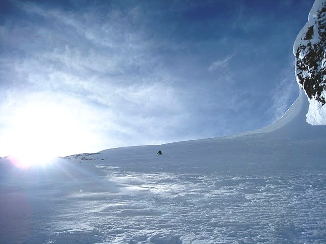 #10 Couloir des Contrebandiers : Descente dans la partie haute Couloir des Contrebandiers : Descente dans la partie haute