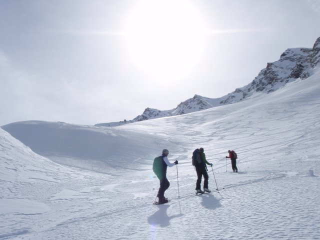 #4 Tête de Longet : C Tête de Longet : C'est derrière, belle trace de montée.