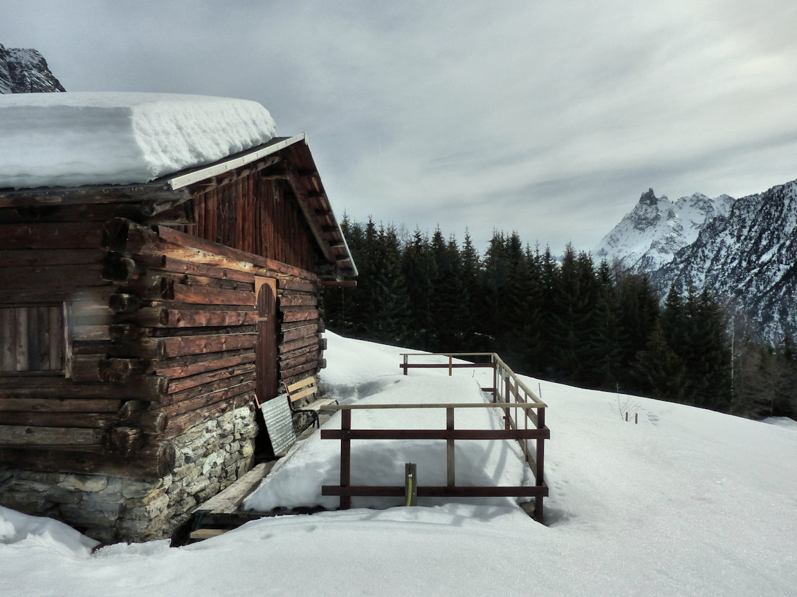 #19 Sympatiques chalets : Du coté de Plan Fournier. Sympatiques chalets : Du coté de Plan Fournier.