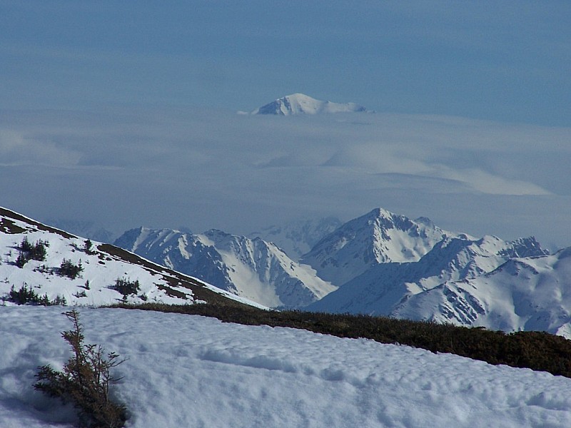 #2 Pointe du Rognier-Grand Canal : Le Mont Blanc au dessus des nuages et du Beaufortain, vu du Chapotet. Pointe du Rognier-Grand Canal : Le Mont Blanc au dessus des nuages et du Beaufortain, vu du Chapotet.