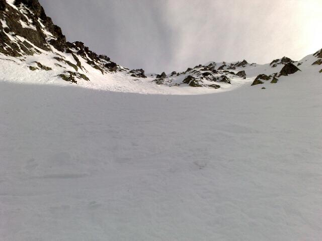 #3 Haut du couloir : malgré le soleil, la neige est restée froide Haut du couloir : malgré le soleil, la neige est restée froide