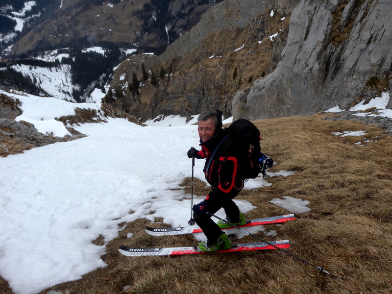 #3 Dry skiing : Quand on vous dit que ça a bien fondu ces derniers jours ! Dry skiing : Quand on vous dit que ça a bien fondu ces derniers jours !