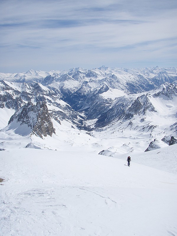 #2 Arrivée au sommet du Thabor : - Encore quelques mètres...
- Vue vers la Vallée Etroite Arrivée au sommet du Thabor : - Encore quelques mètres...
- Vue vers la Vallée Etroite