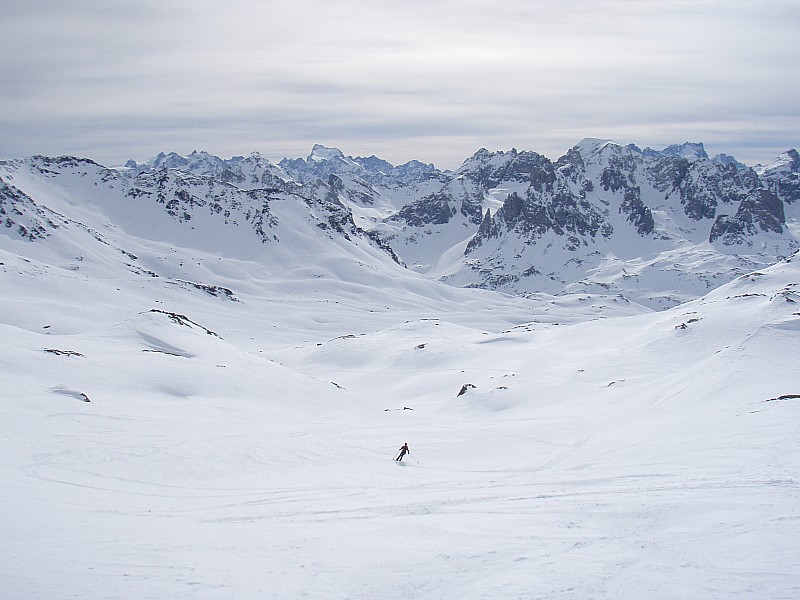 #5 Descente du Col des Muandes : - Avant-dernière descente
- Ensuite remontée au Rocher de la Grande Tempête, puis descente de ce vallon jusqu Descente du Col des Muandes : - Avant-dernière descente
- Ensuite remontée au Rocher de la Grande Tempête, puis descente de ce vallon jusqu'au refuge des Drayères