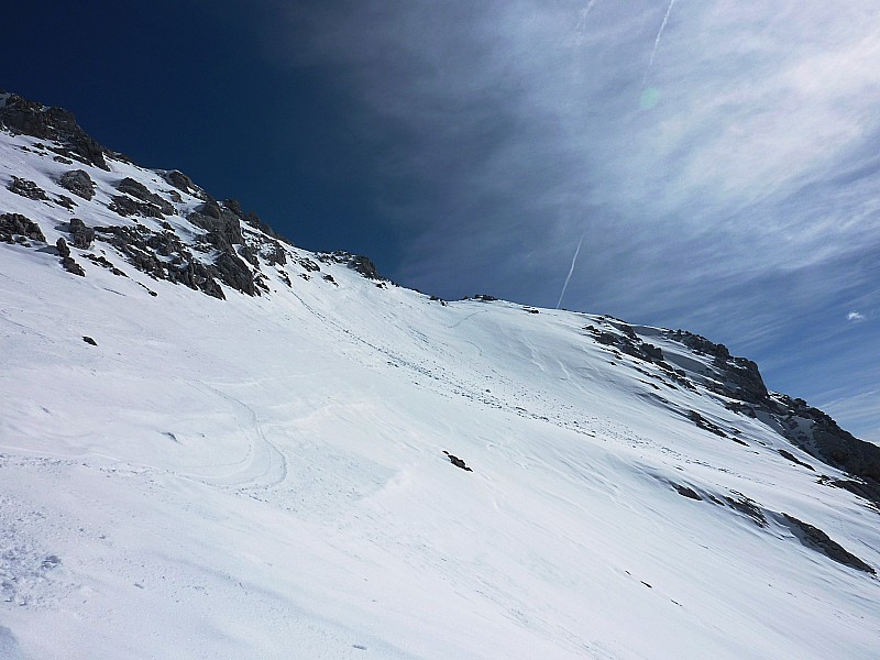 #5 Mt Charvet face W : La rampe du haut Mt Charvet face W : La rampe du haut
