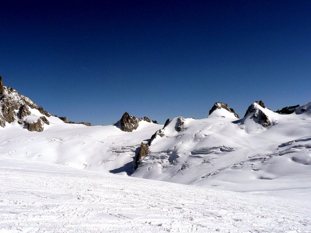 #1 Itinéraire : Par le col des Flambeaux (milieu à droite) Itinéraire : Par le col des Flambeaux (milieu à droite)