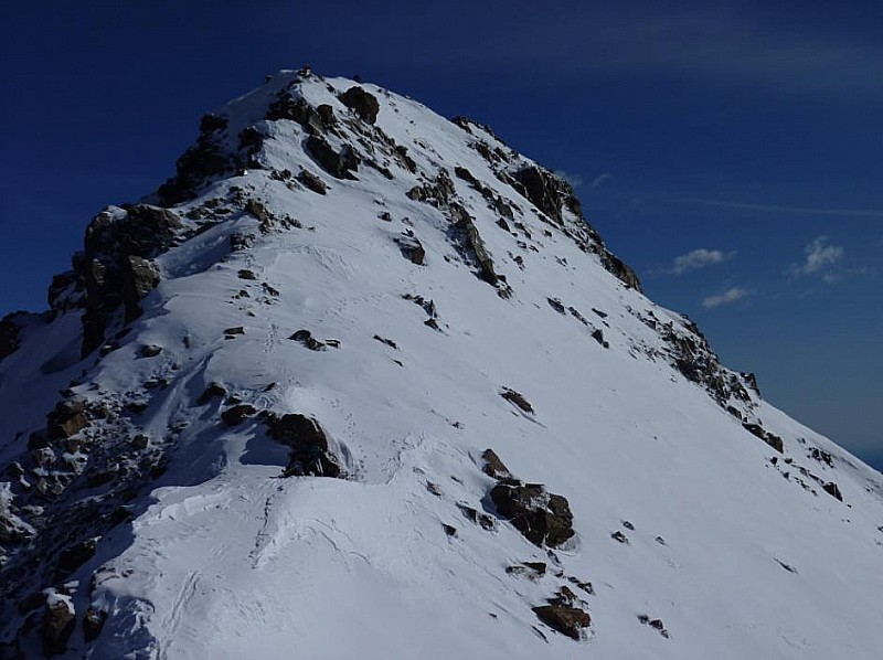 #7 Vallon de Rocciavre : Sommet du Pian Real a 9:45 - 4 personnes deja la Vallon de Rocciavre : Sommet du Pian Real a 9:45 - 4 personnes deja la