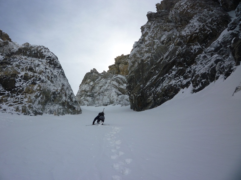 #5 Début du couloir : La neige est poudreuse, le Jib a la forme, nickel! Début du couloir : La neige est poudreuse, le Jib a la forme, nickel!