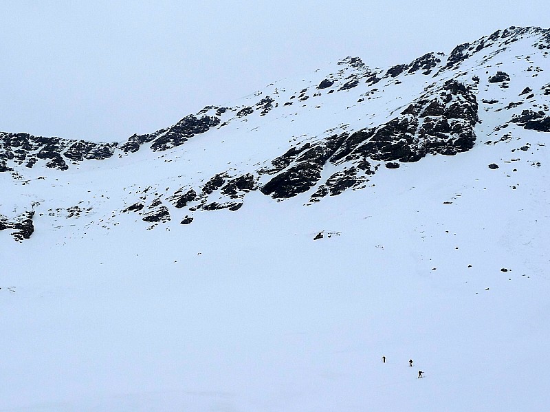 #1 Le versant Sud du Bric Froid : Début de la montée dans la face Le versant Sud du Bric Froid : Début de la montée dans la face