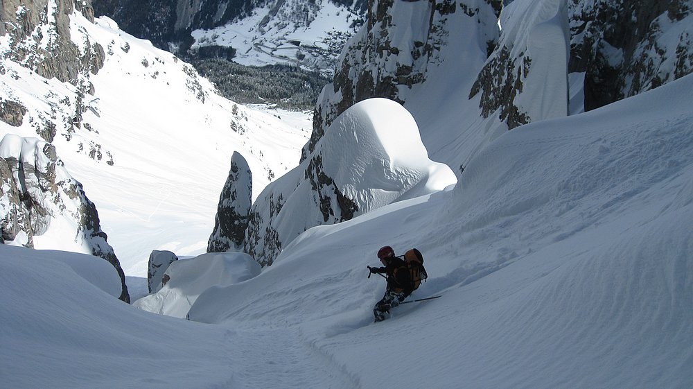 #17 Dans le couloir de gauche Dans le couloir de gauche