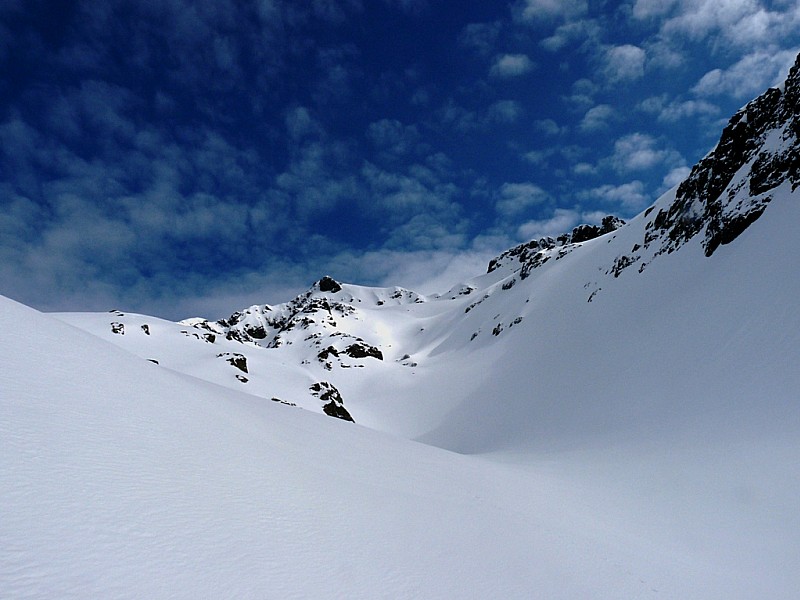 #16 Vallon SO : encore vierge mais pas pour longtemps. Vallon SO : encore vierge mais pas pour longtemps.