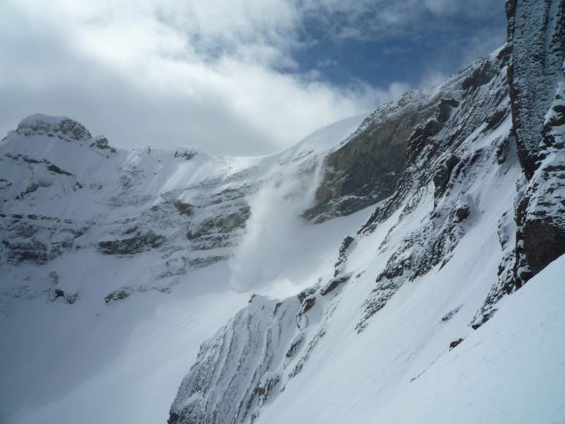 #9 Dent de Barme : Coulée déclenchée par le vent Dent de Barme : Coulée déclenchée par le vent