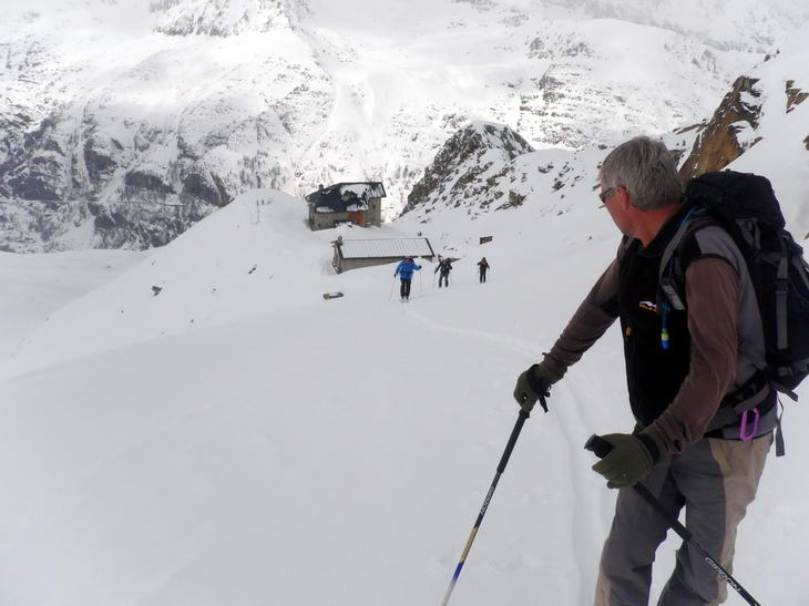 #6 Chabod : Départ au dessus du refuge... Chabod : Départ au dessus du refuge...