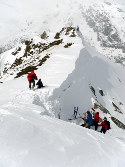 #11 Corniche : On est mieux à l Corniche : On est mieux à l'abri dans le creux!
