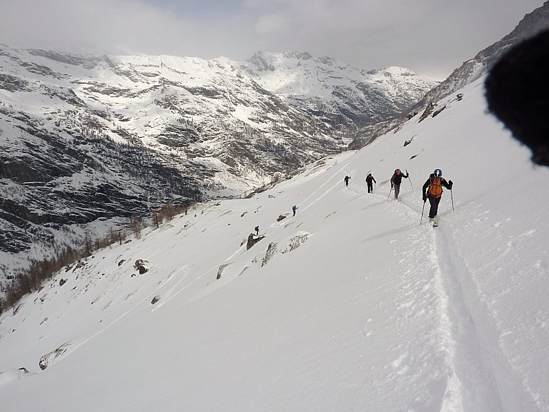 #4 vitesse de croisière : Philippe est devant, moi je prends la photo et il en reste 6 derrière;le compte est bon! vitesse de croisière : Philippe est devant, moi je prends la photo et il en reste 6 derrière;le compte est bon!