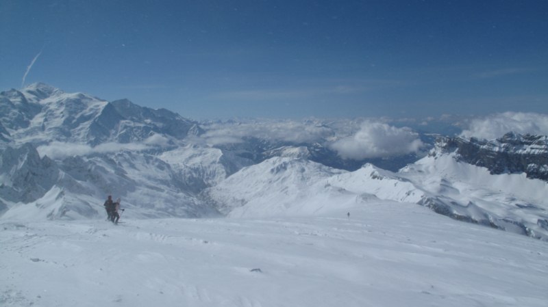 #8 Arête sommitale : Fortement ventée Arête sommitale : Fortement ventée