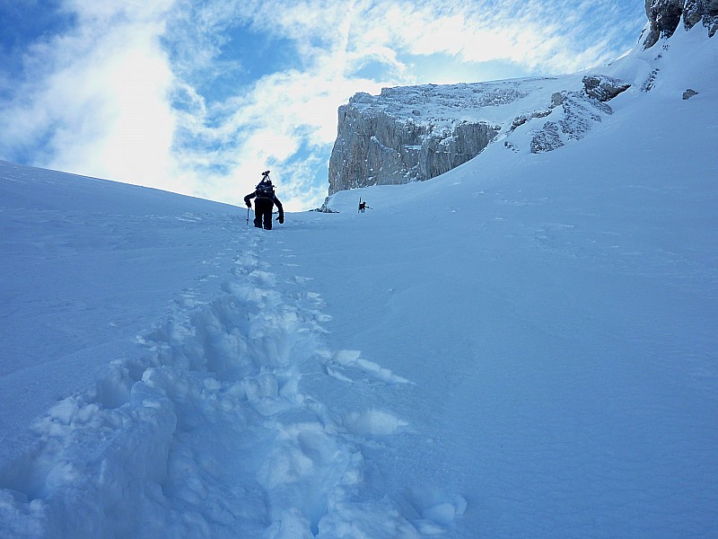 #5 Couloir Combaz : Montée dans la partie inférieure Couloir Combaz : Montée dans la partie inférieure