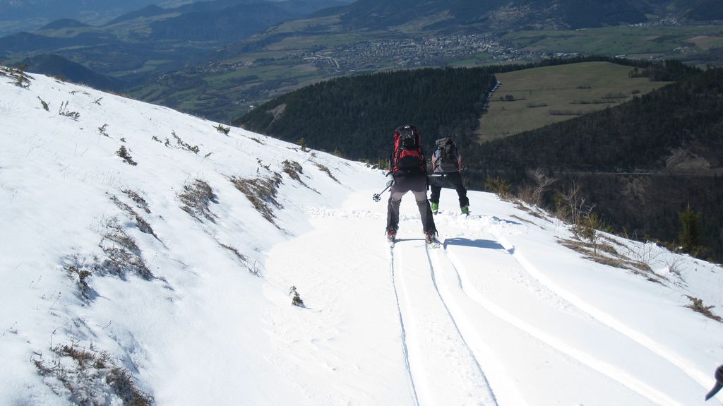 #9 Concours de Luges à foin : là, c Concours de Luges à foin : là, c'est raide, je crois que je vais me chier...