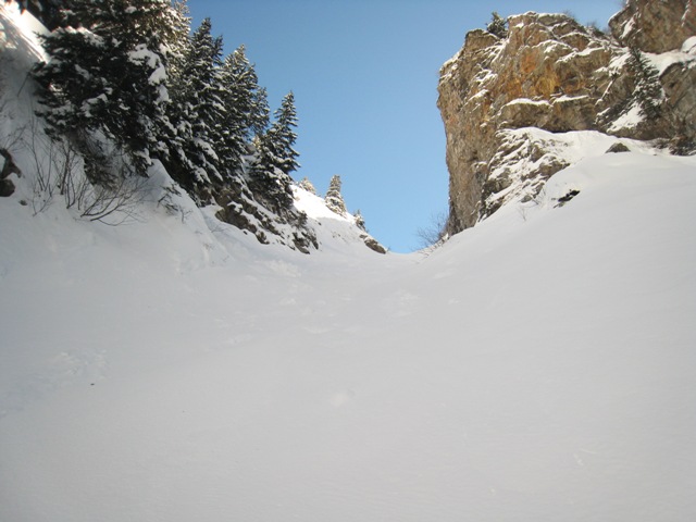 #2 Partie supérieur de la Chorde : Eneigement de la partie supérieur du couloir de la Chorde Partie supérieur de la Chorde : Eneigement de la partie supérieur du couloir de la Chorde