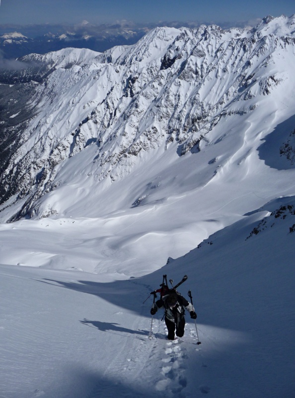 #2 Couloir N : Une montée entre ombre et soleil Couloir N : Une montée entre ombre et soleil