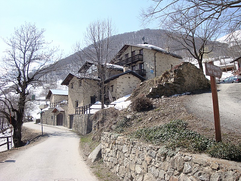 #4 Palanfré : Le hameau de Palanfré. Fromagerie top niveau ouverte toute l Palanfré : Le hameau de Palanfré. Fromagerie top niveau ouverte toute l'année, ainsi que la route.