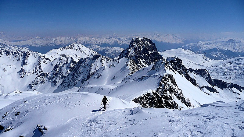 #4 Sommet : Manu arrive Sommet : Manu arrive