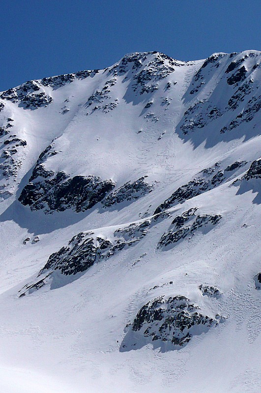 #6 face Nord itinéraire : Vu d face Nord itinéraire : Vu d'en bas