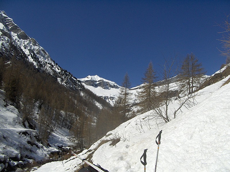 #4 Pointes de la Vénasque : Vue du sentier menant au refuge Pointes de la Vénasque : Vue du sentier menant au refuge