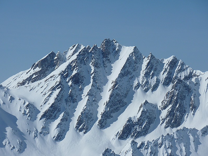 #7 Monts Telliers : Face NE du Grand Golliat et son couloir Monts Telliers : Face NE du Grand Golliat et son couloir