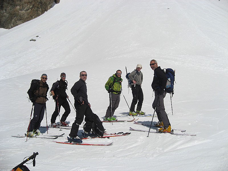 #2 Le Gp : De G à D:
Dom, Seb, Christophe, Come, Guy et Thierry.
Bibi, y prend la photo pardi! Le Gp : De G à D:
Dom, Seb, Christophe, Come, Guy et Thierry.
Bibi, y prend la photo pardi!