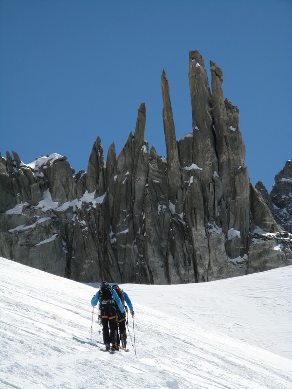 #16 Col d Col d'Argentière : Attention ... Gendarmes sur le parcours !