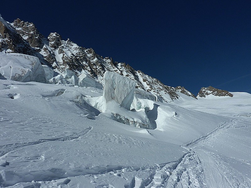 #4 Glacier argentiere, : Dans la traversée sous le cordier et couturier Glacier argentiere, : Dans la traversée sous le cordier et couturier
