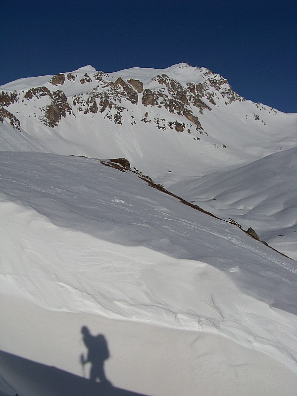 #3 Montée au Thabor : Début de la montée et le soleil nous réchauffe déjà Montée au Thabor : Début de la montée et le soleil nous réchauffe déjà
