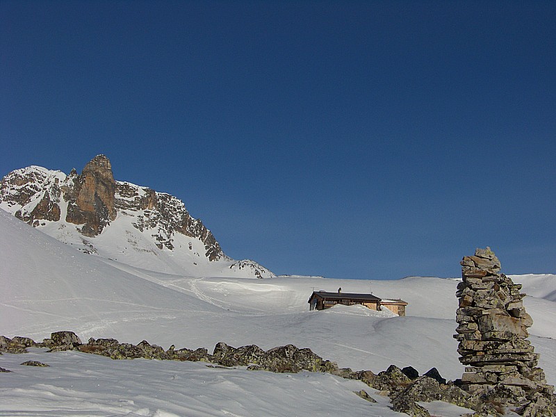 #5 Refufe du Thabor : 2 jours autour de ce joli refuge...hier on était 10, ce soir c Refufe du Thabor : 2 jours autour de ce joli refuge...hier on était 10, ce soir c'est complet!! ouf!