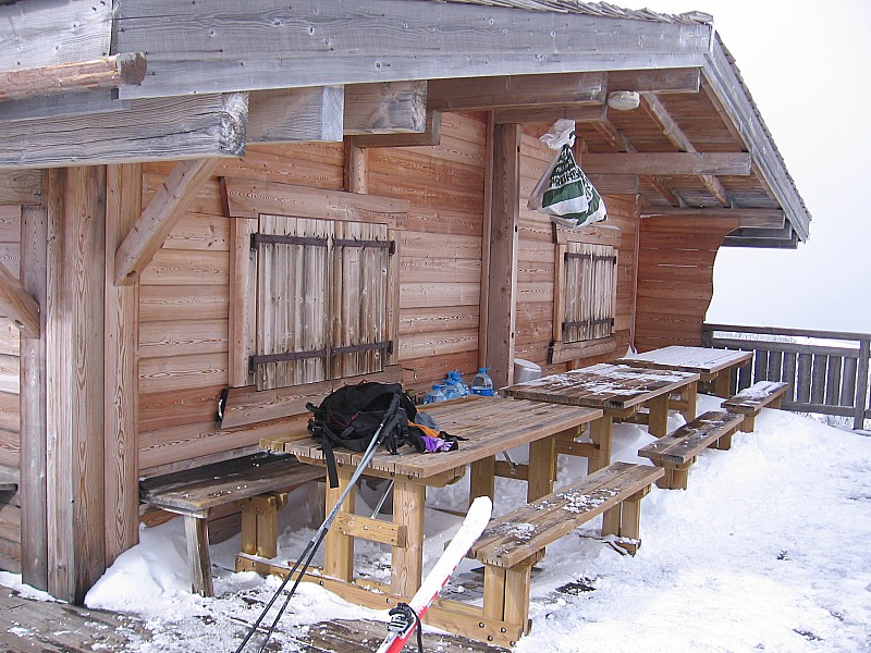 #3 au sommet : chalet à la tete de very au sommet : chalet à la tete de very