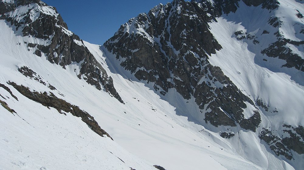 #3 Col de la Muzelle : avec une zone bien lisse dans l Col de la Muzelle : avec une zone bien lisse dans l'axe