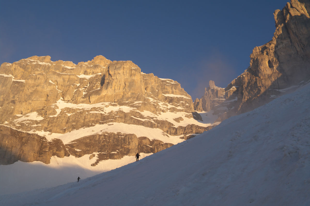 #1 fuvelle : lever de soleil sur la combe de la fuvelle fuvelle : lever de soleil sur la combe de la fuvelle