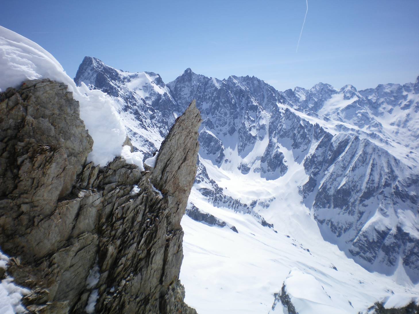 #7 Col du Vaccivier : De la crête, belle vue sur le S des Ecrins Col du Vaccivier : De la crête, belle vue sur le S des Ecrins