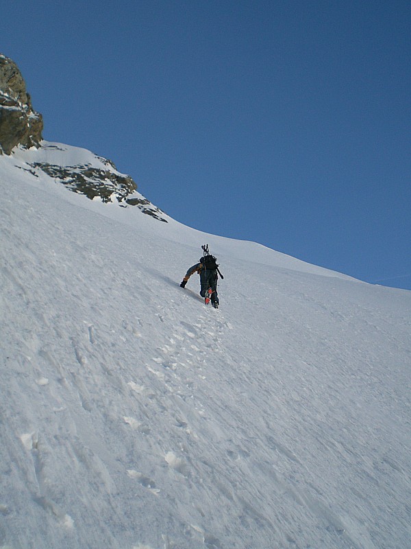 #16 Col du Vaccivier : JB à la trace dans la rampe Col du Vaccivier : JB à la trace dans la rampe
