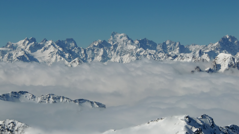 #8 Vue du sommet : Les Ecrins Vue du sommet : Les Ecrins